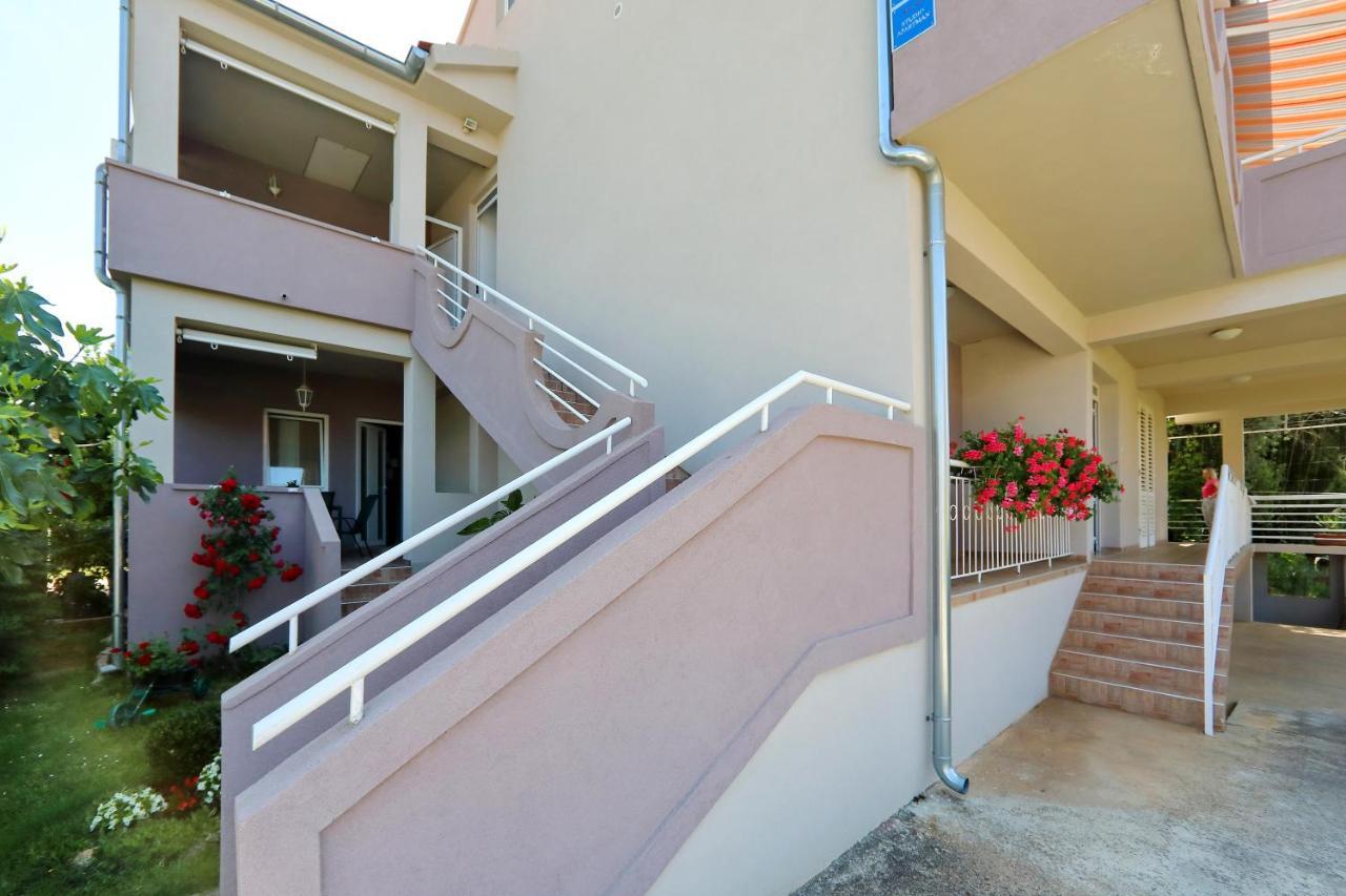 Apartments Adrian Bibinje Buitenkant foto